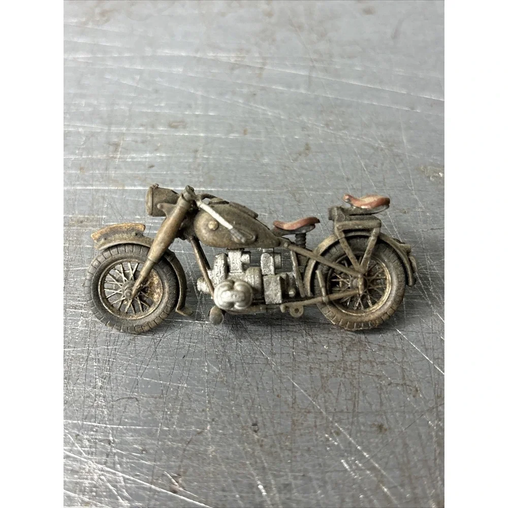 1:35 Prebuilt German Motorcycle WWII Model Built Tamiya Italeri 2.5